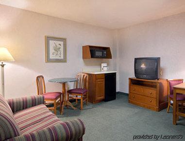 Elkins Inn And Suites Rum bild